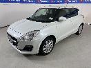 Thumbnail '4' of Suzuki Swift