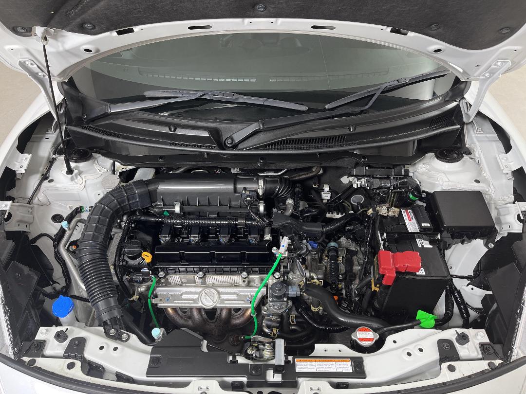 Photo '13' of Suzuki Swift