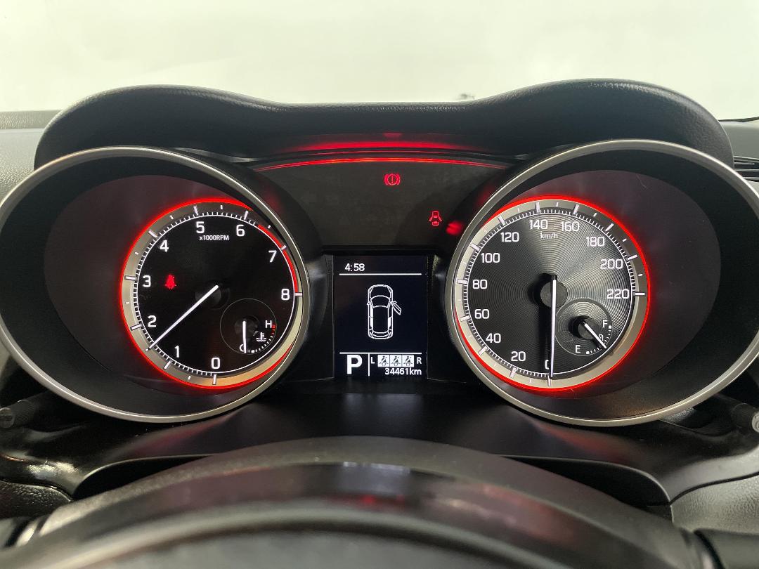 Photo '21' of Suzuki Swift