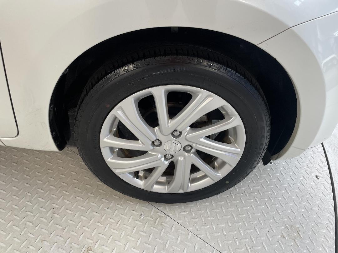 Photo '9' of Suzuki Swift