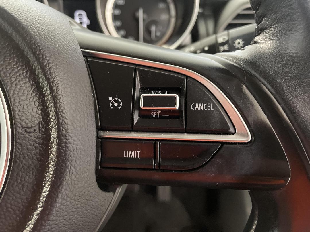 Photo '25' of Suzuki Swift