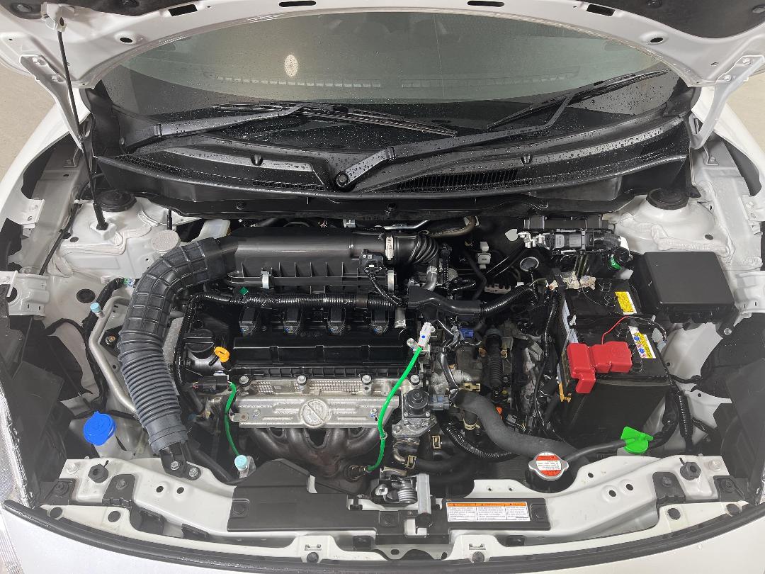 Photo '13' of Suzuki Swift