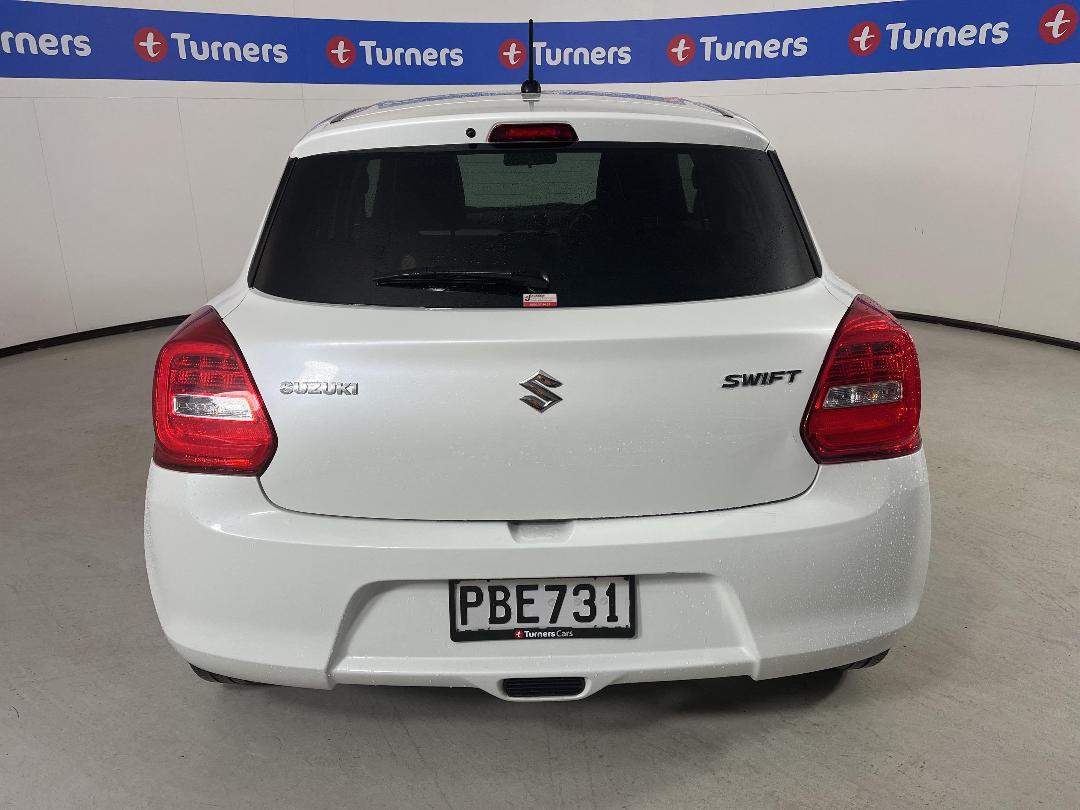 Photo '6' of Suzuki Swift