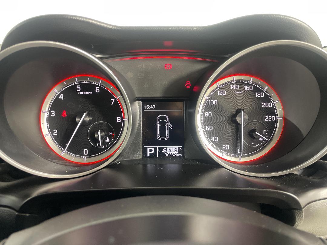 Photo '21' of Suzuki Swift Photo '21' of Suzuki Swift