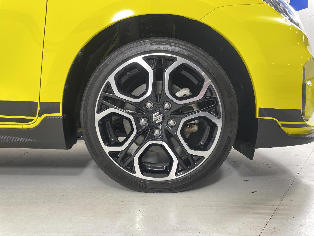 Photo '9' of Suzuki Swift