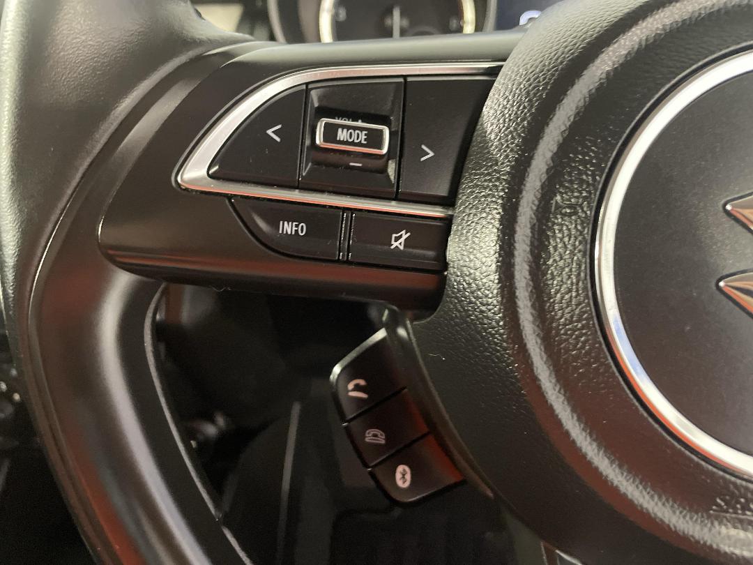 Photo '26' of Suzuki Swift