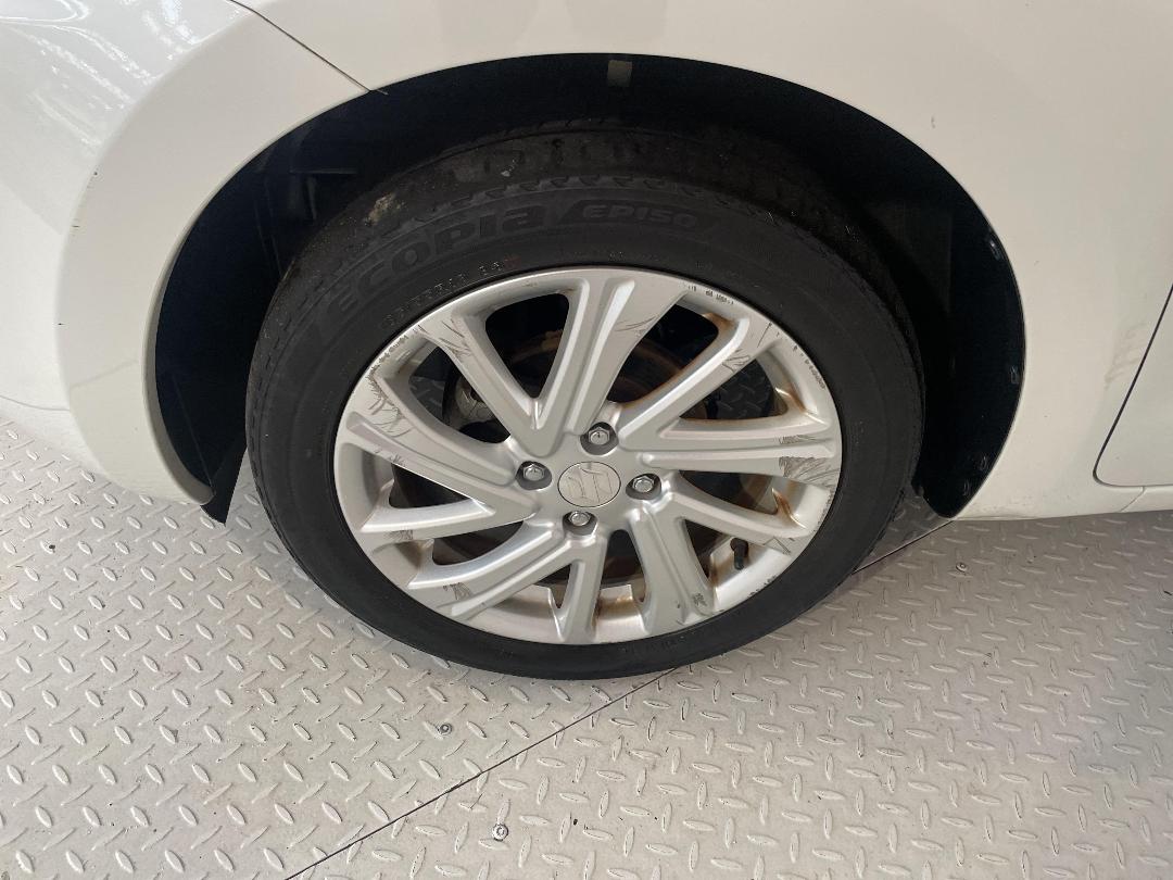 Photo '10' of Suzuki Swift Photo '10' of Suzuki Swift