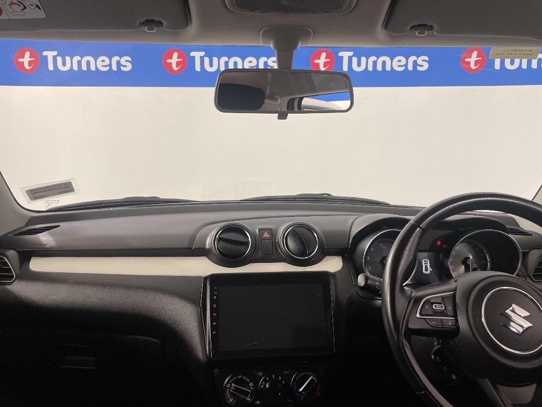 Photo '17' of Suzuki Swift Photo '17' of Suzuki Swift