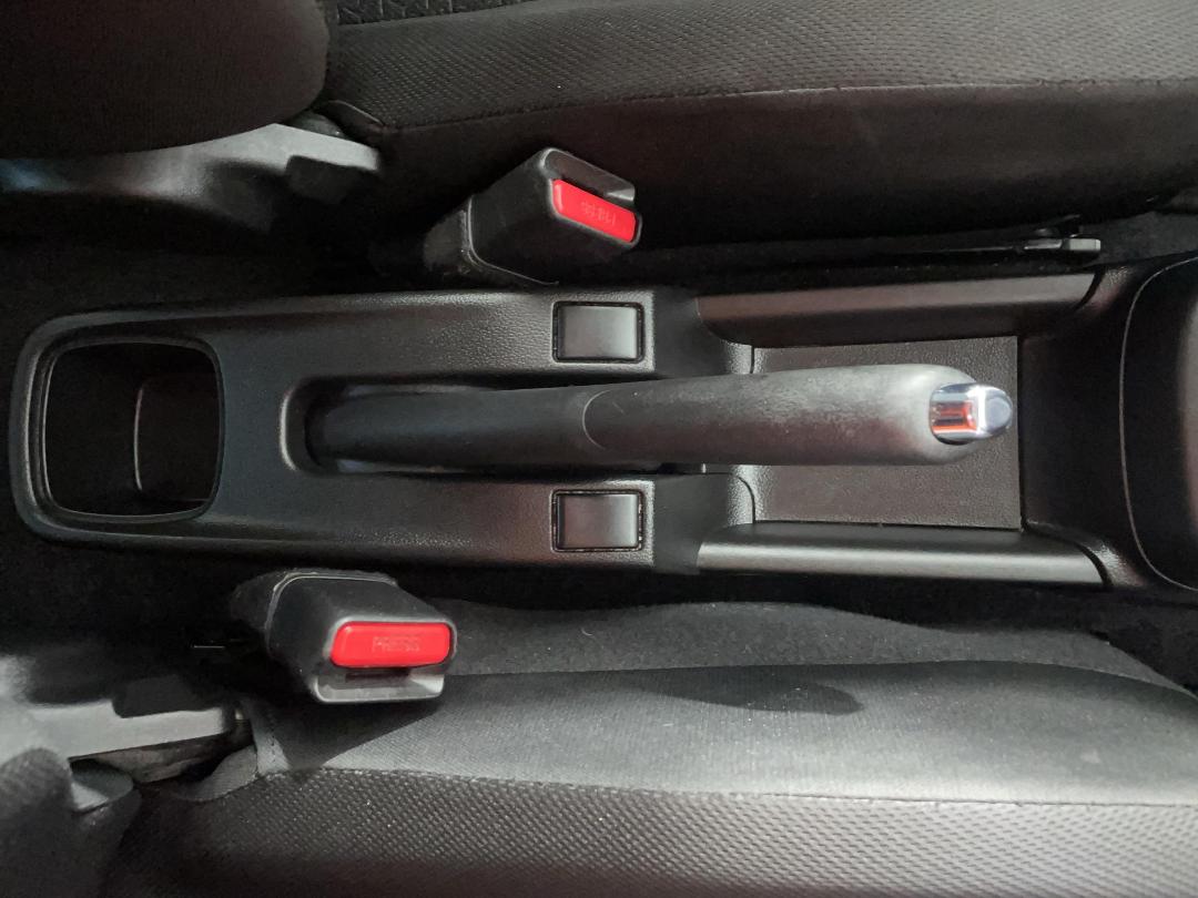 Photo '32' of Suzuki Swift Photo '32' of Suzuki Swift