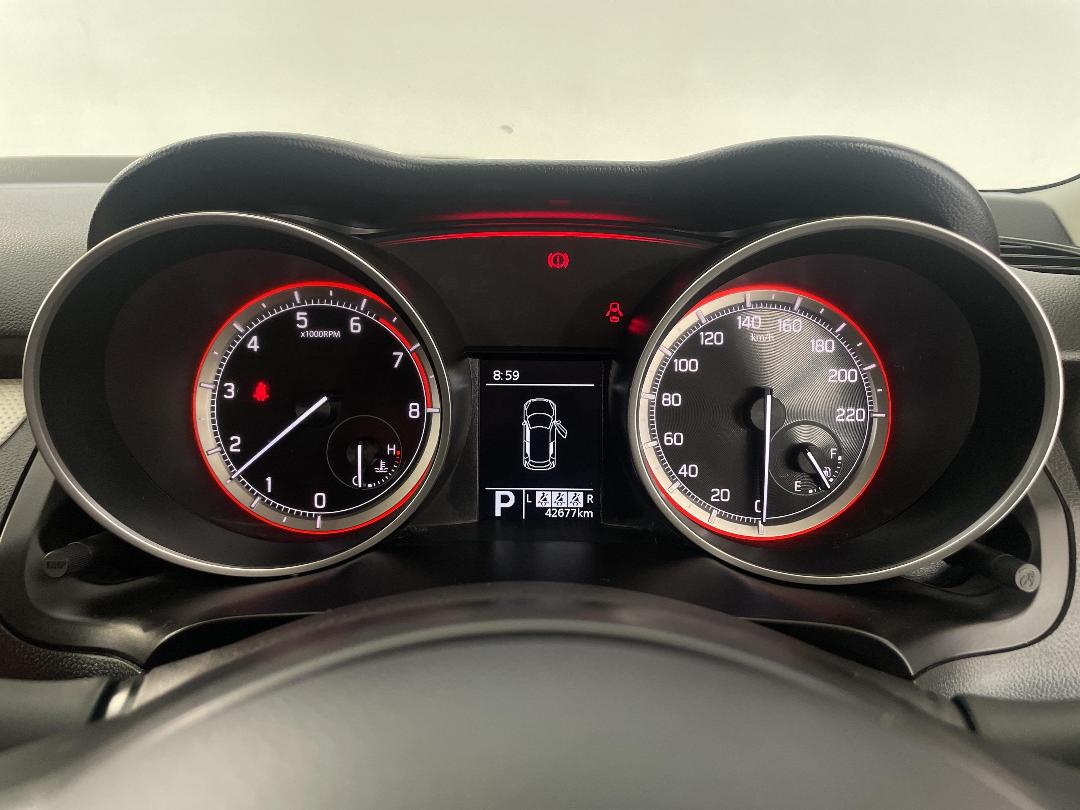 Photo '21' of Suzuki Swift Photo '21' of Suzuki Swift