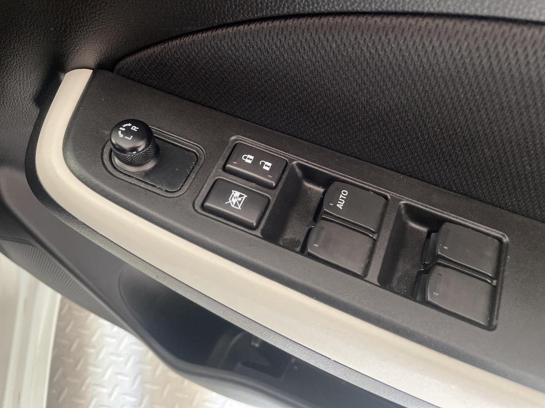 Photo '23' of Suzuki Swift Photo '23' of Suzuki Swift