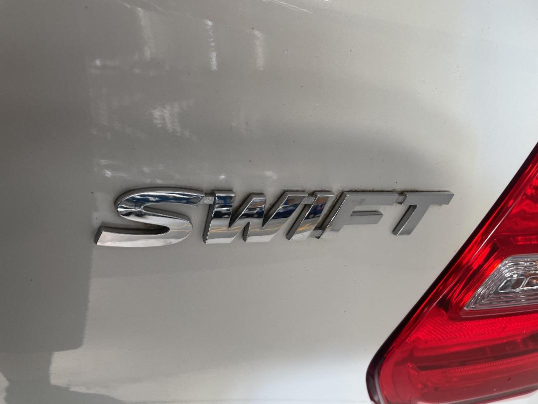 Photo '36' of Suzuki Swift Photo '36' of Suzuki Swift