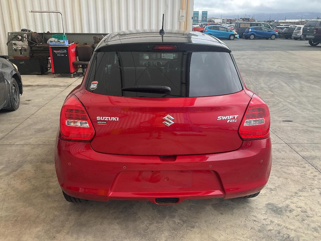 Photo '4' of Suzuki Swift RS