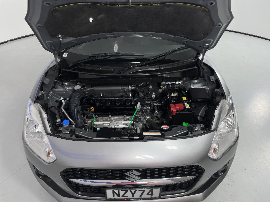 Photo '13' of Suzuki Swift Photo '13' of Suzuki Swift