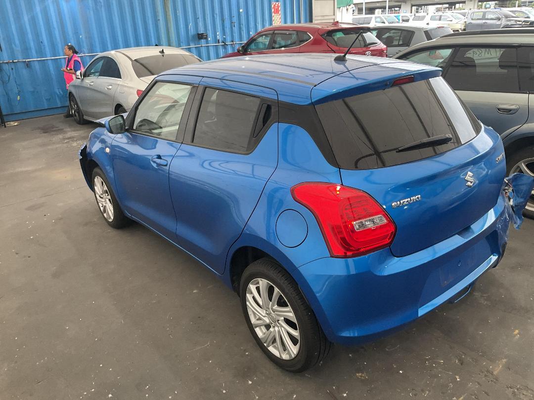 Photo '9' of Suzuki Swift GL