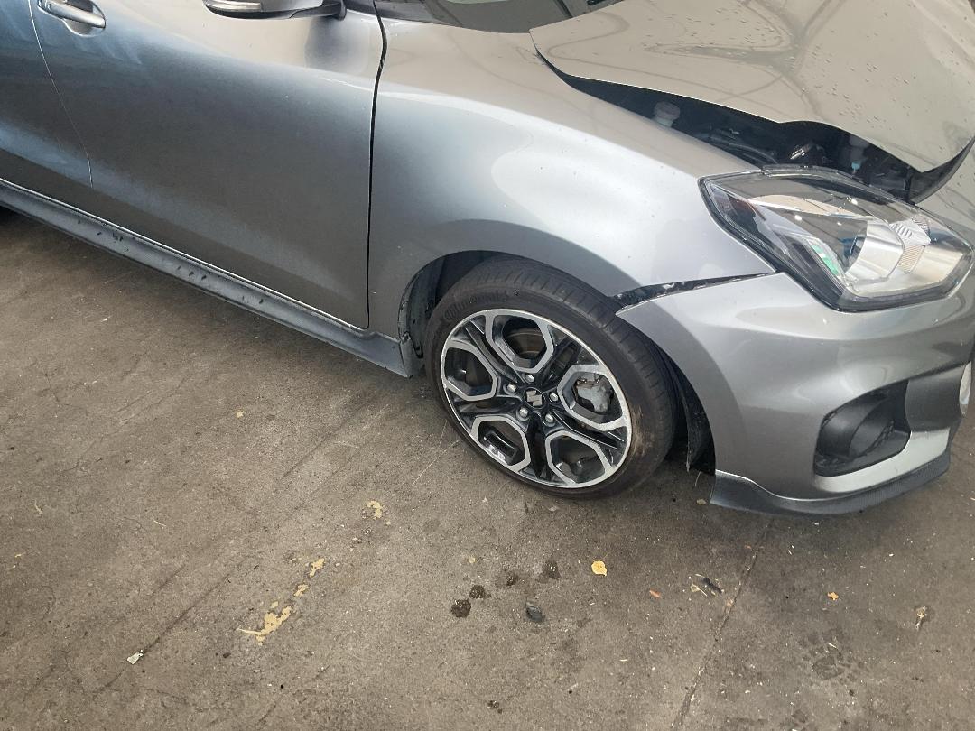 Photo '2' of Suzuki Swift Sport