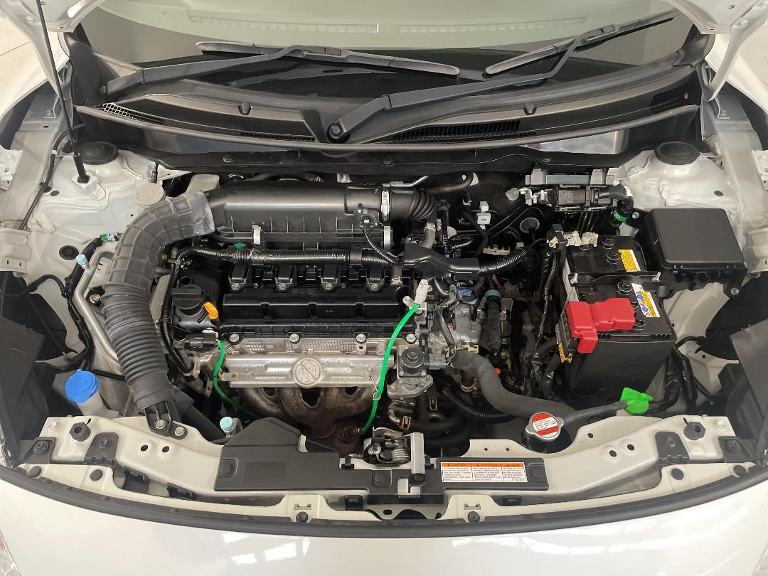 Photo '13' of Suzuki Swift