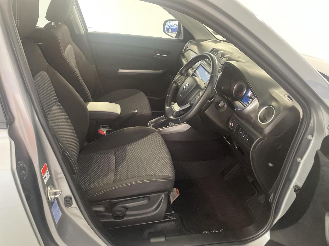 Photo '16' of Suzuki Vitara