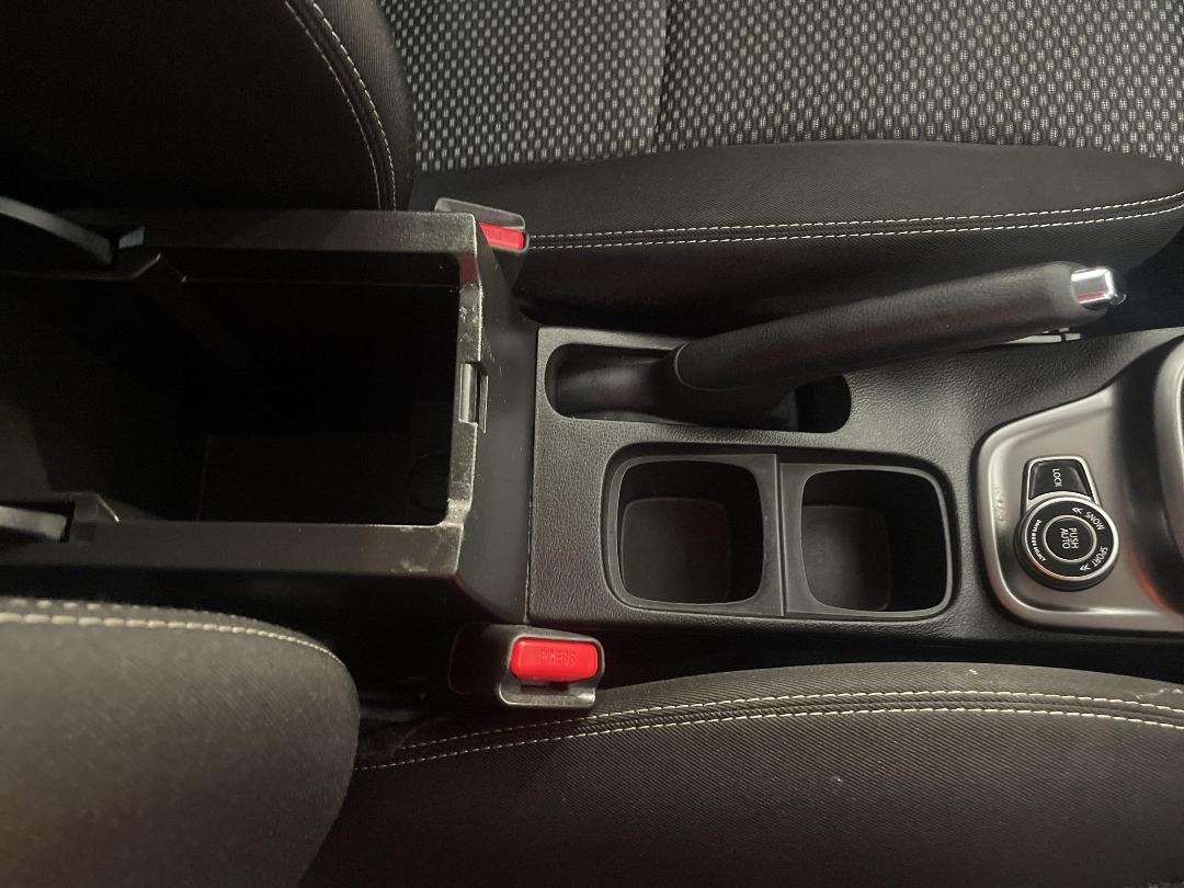 Photo '32' of Suzuki Vitara