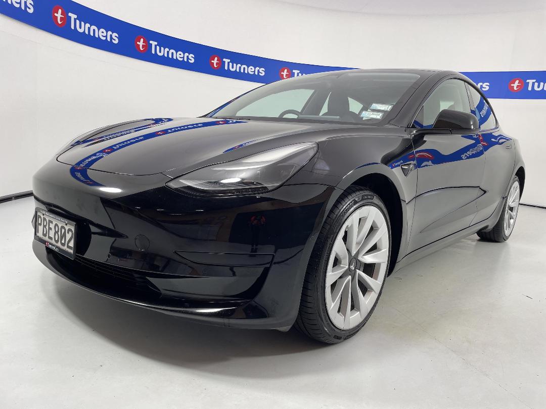 Photo '4' of Tesla Model 3