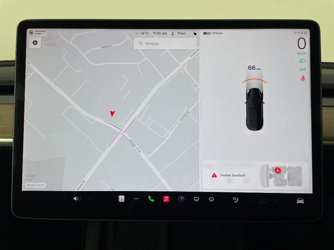 Photo '25' of Tesla Model 3