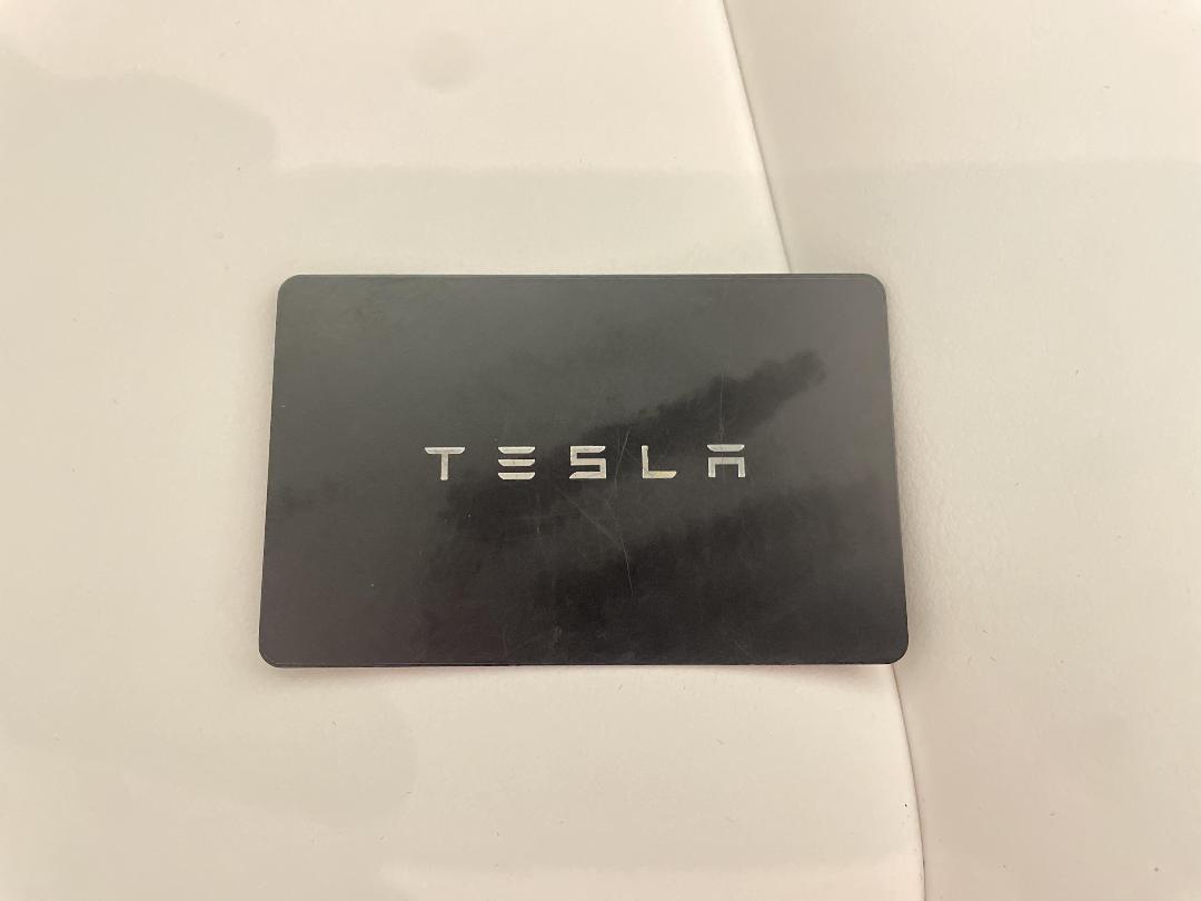 Photo '22' of Tesla Model 3