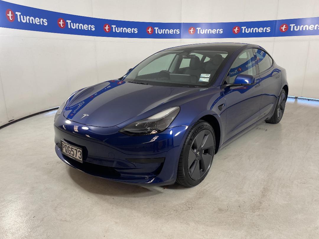 Photo '4' of Tesla Model 3