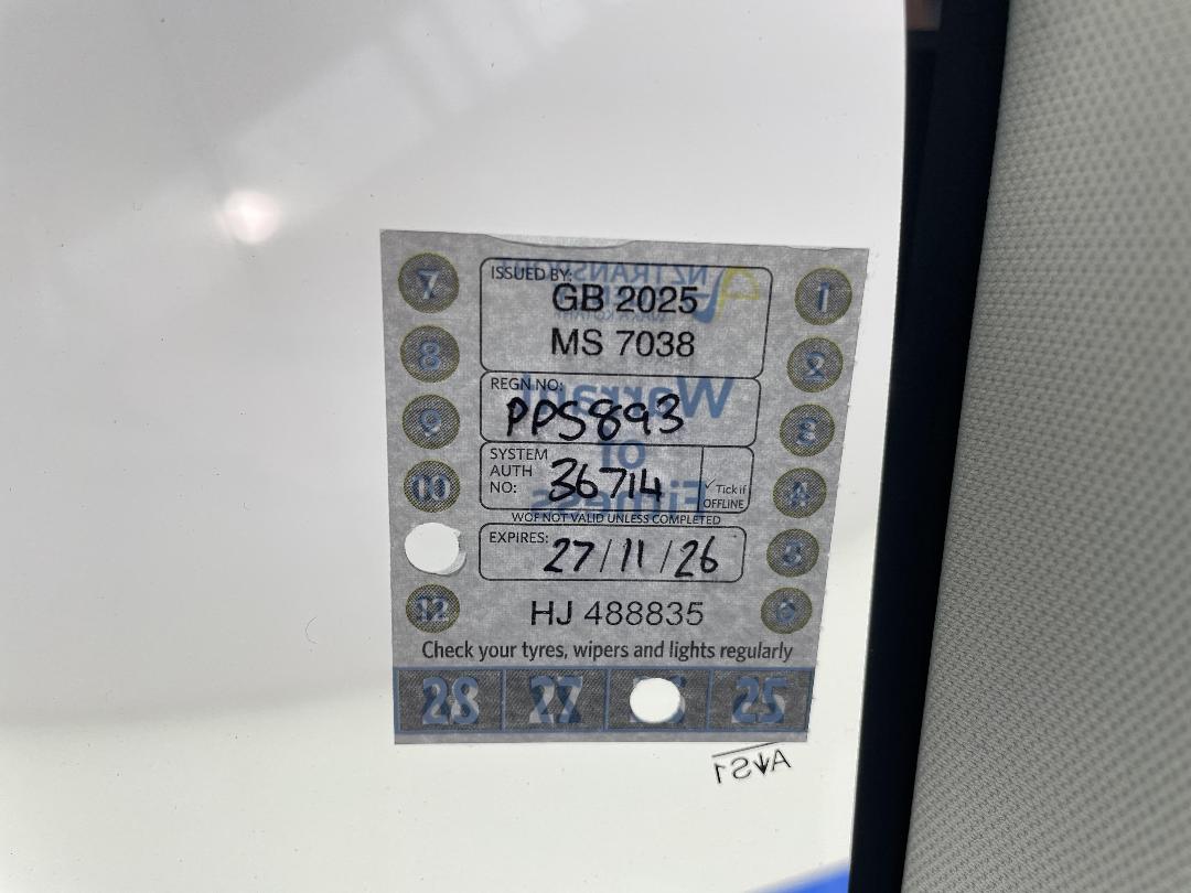 Photo '26' of Tesla Model 3