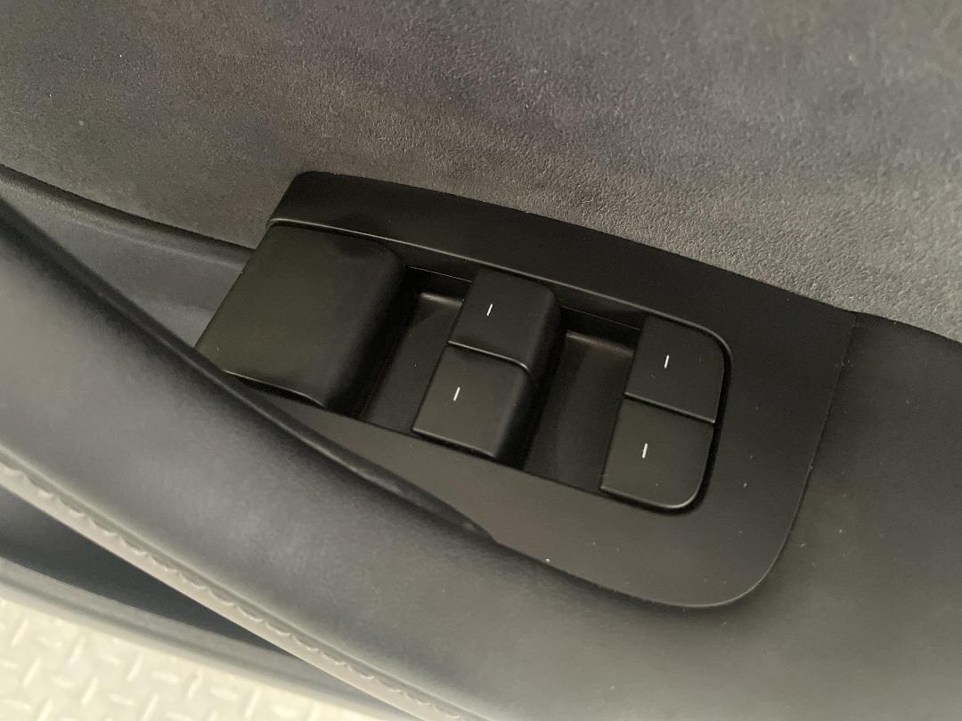 Photo '24' of Tesla Model 3