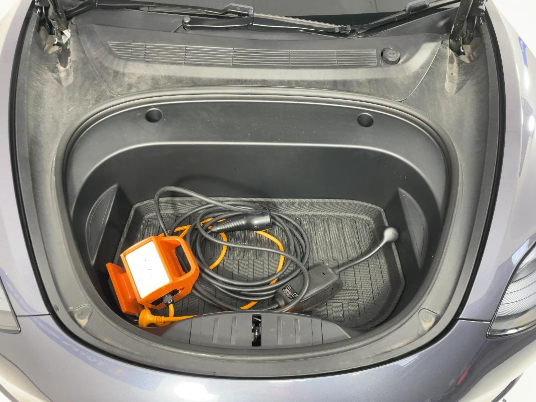 Photo '13' of Tesla Model 3