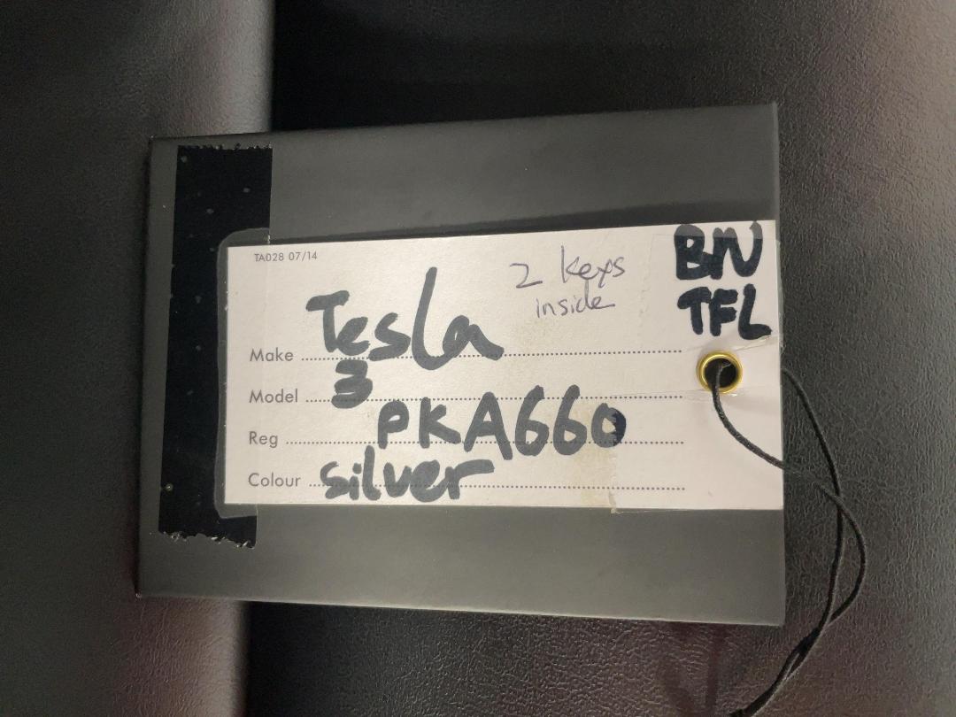 Photo '22' of Tesla Model 3