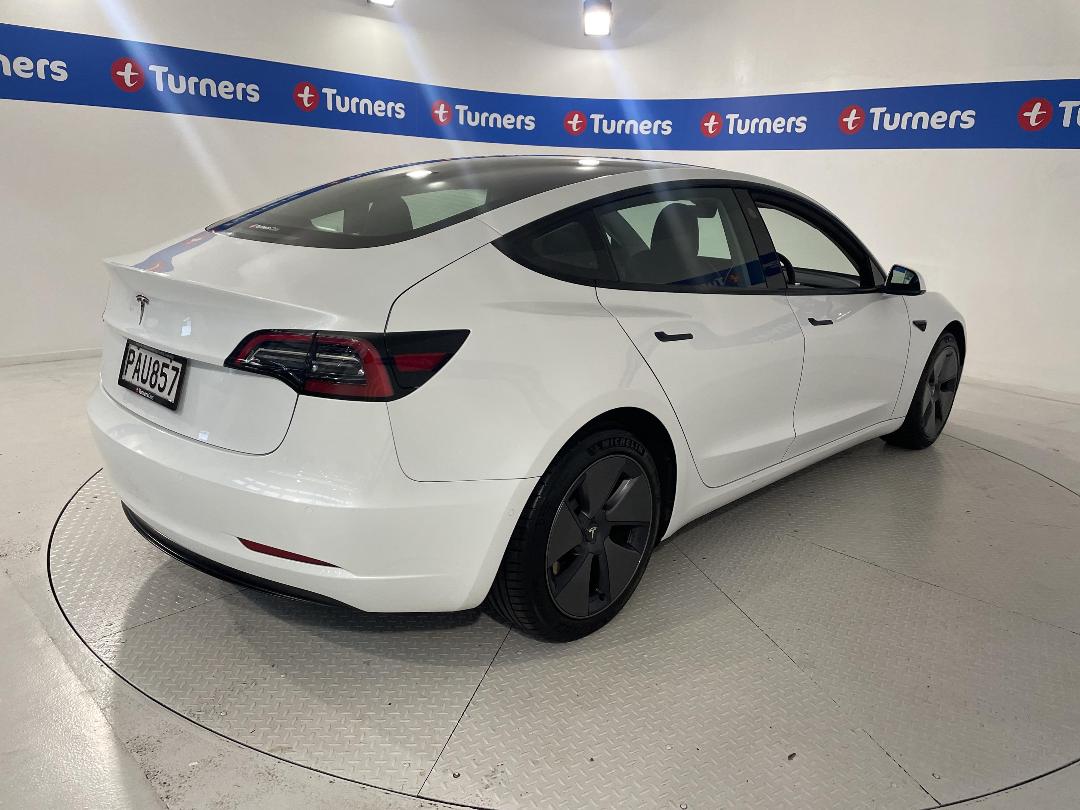 Photo '7' of Tesla Model 3 Photo '7' of Tesla Model 3