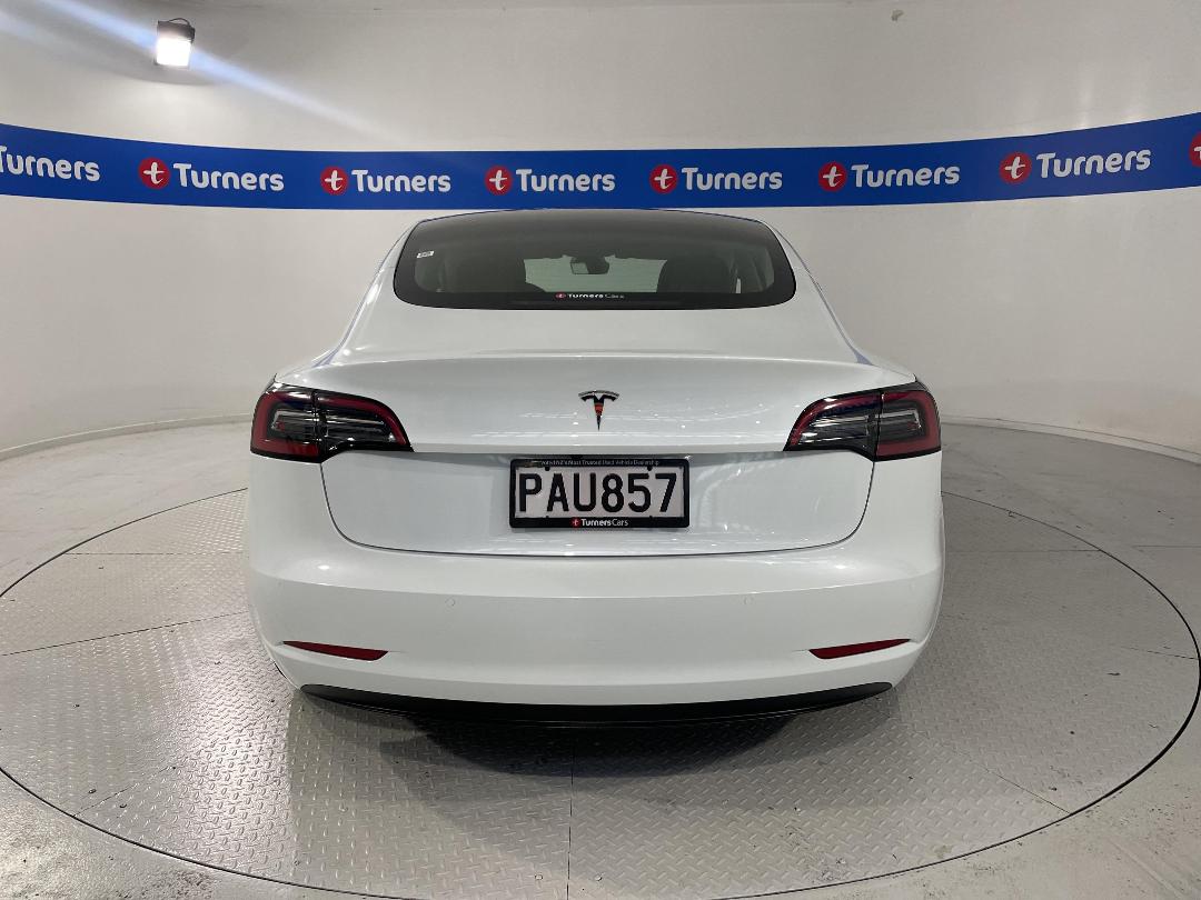 Photo '6' of Tesla Model 3 Photo '6' of Tesla Model 3