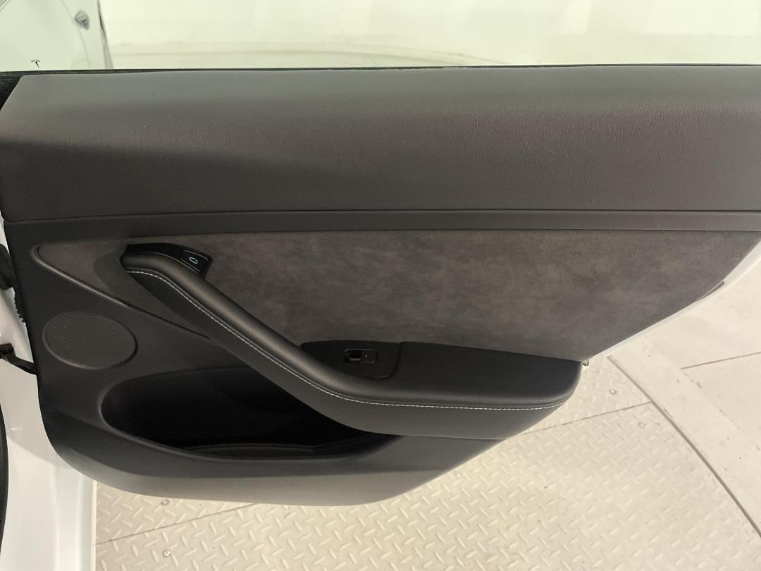 Photo '19' of Tesla Model 3 Photo '19' of Tesla Model 3