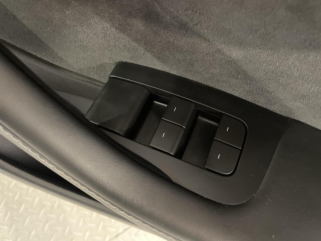 Photo '24' of Tesla Model 3 Photo '24' of Tesla Model 3