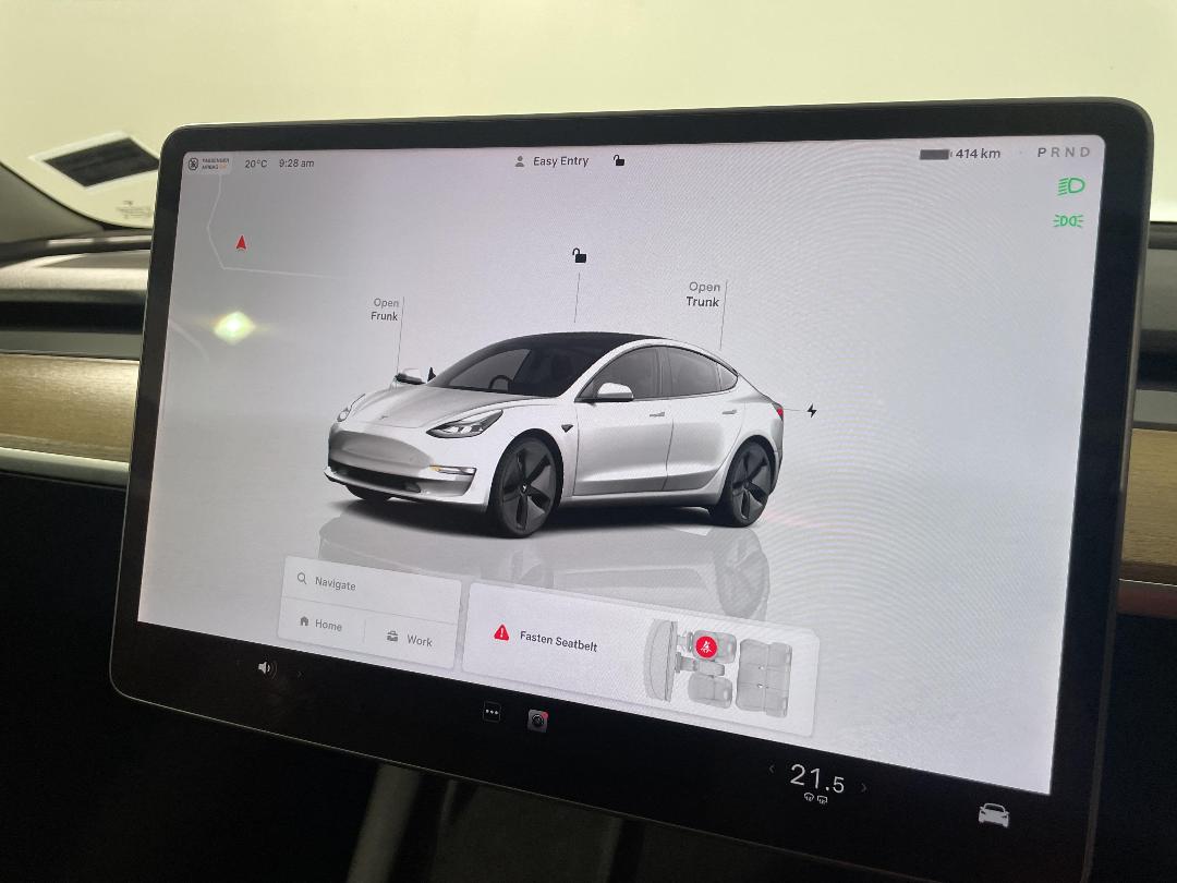 Photo '26' of Tesla Model 3 Photo '26' of Tesla Model 3
