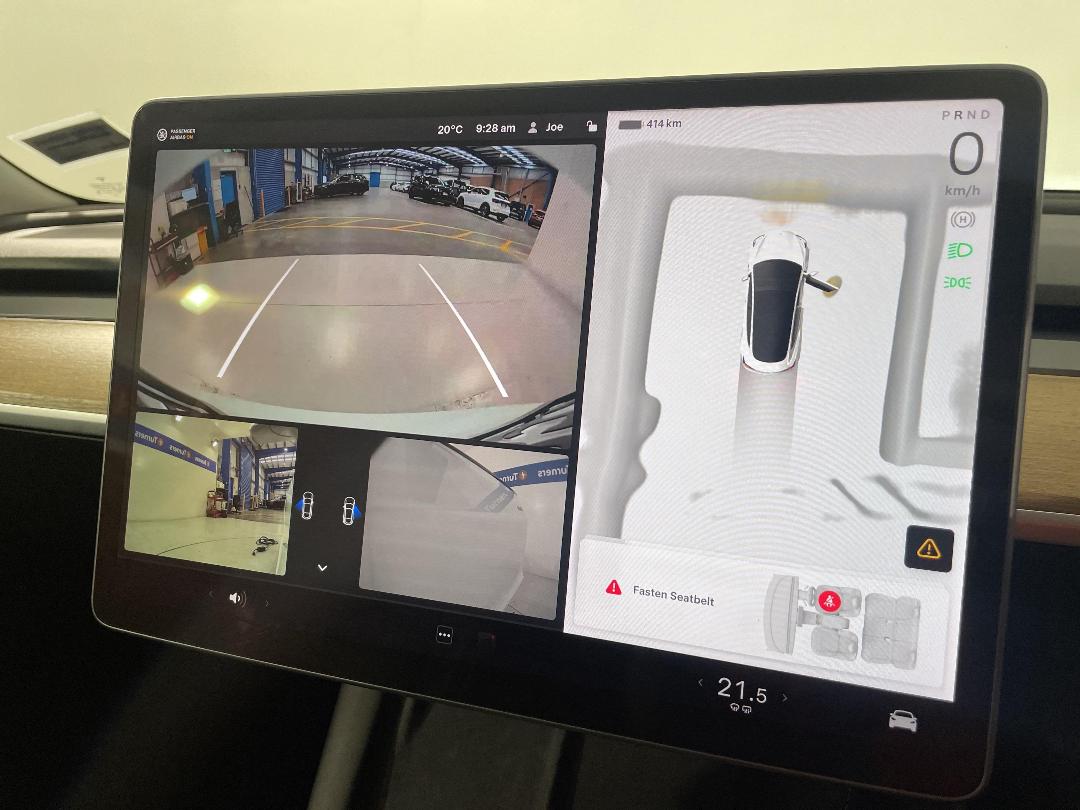 Photo '27' of Tesla Model 3 Photo '27' of Tesla Model 3