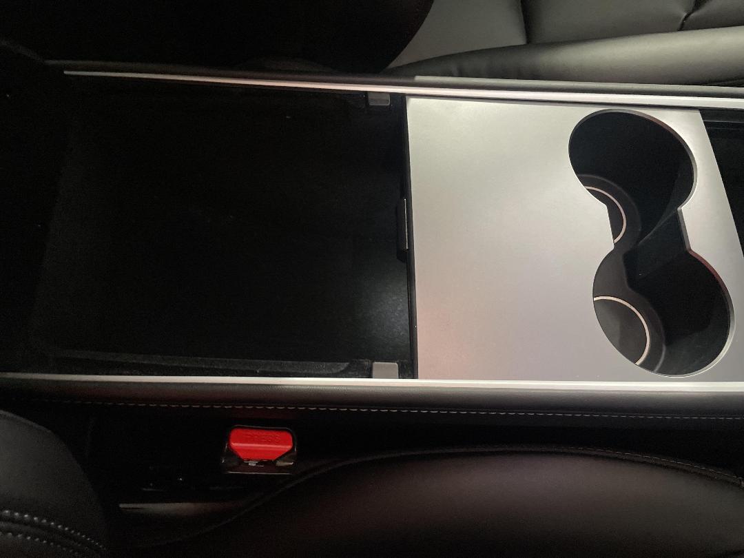 Photo '29' of Tesla Model 3 Photo '29' of Tesla Model 3