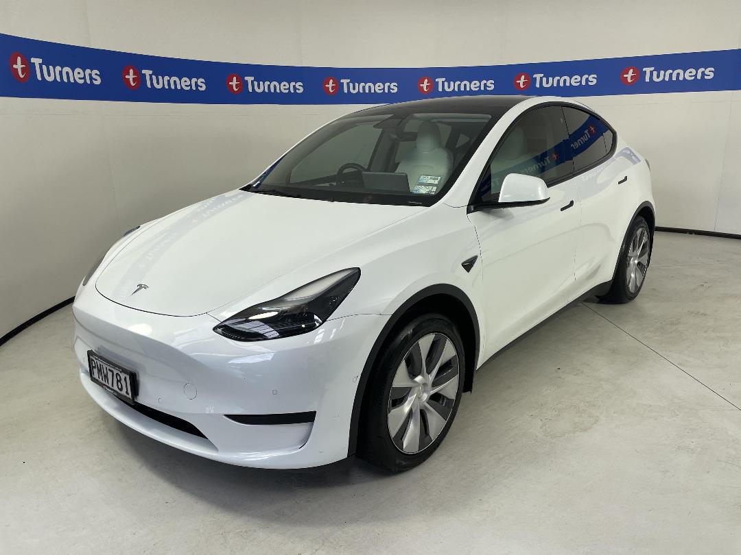 Photo '4' of Tesla Model Y