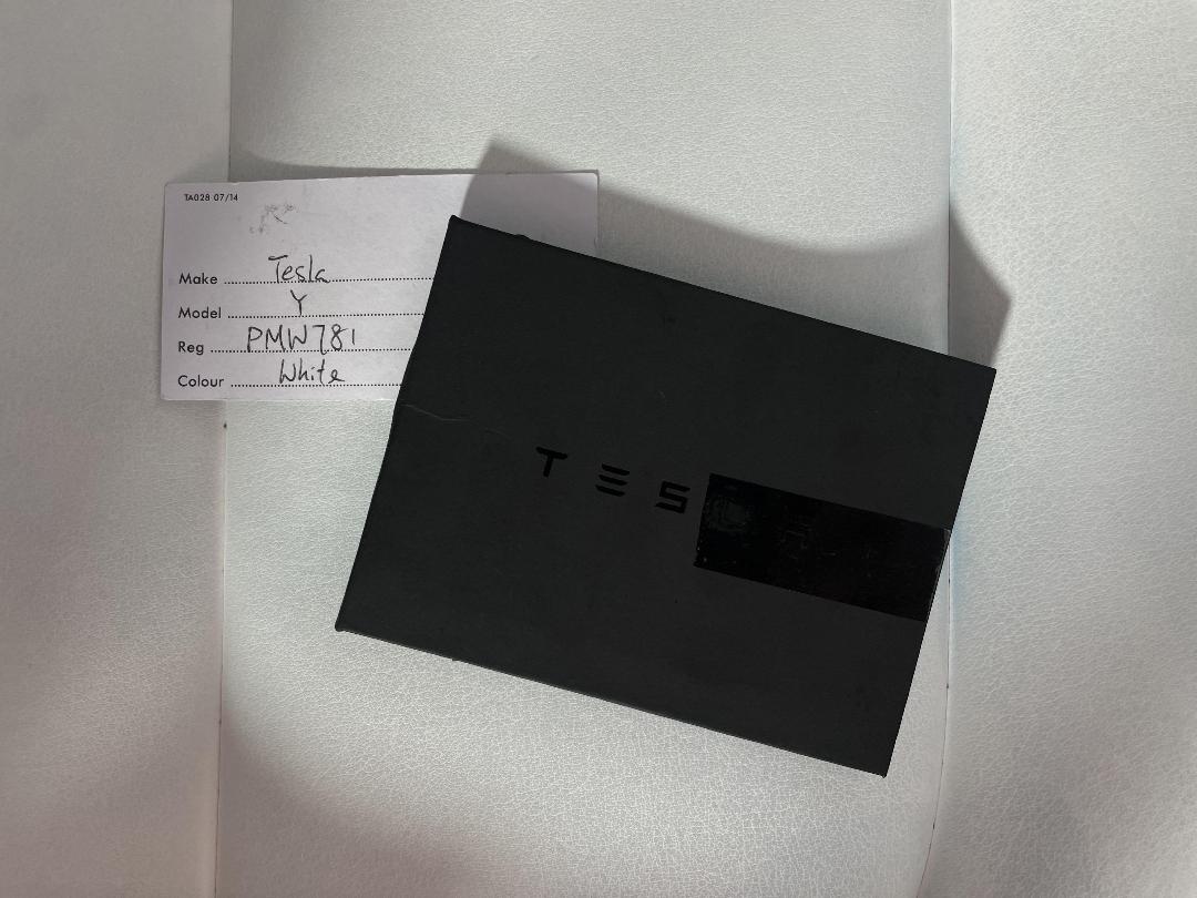 Photo '22' of Tesla Model Y