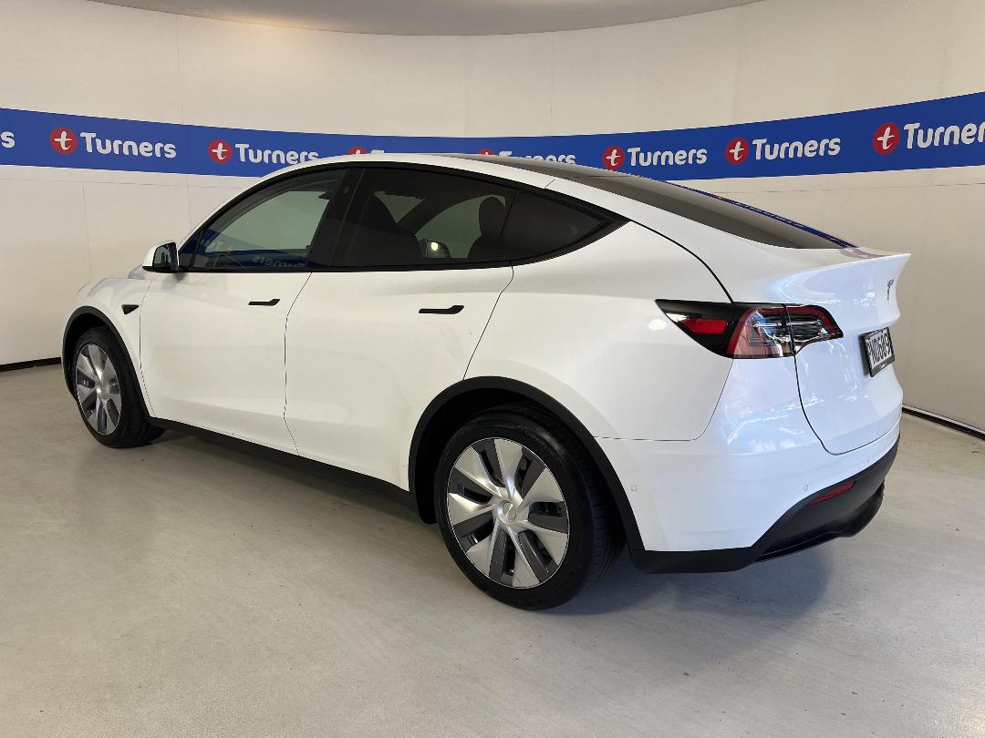 Photo '5' of Tesla Model Y