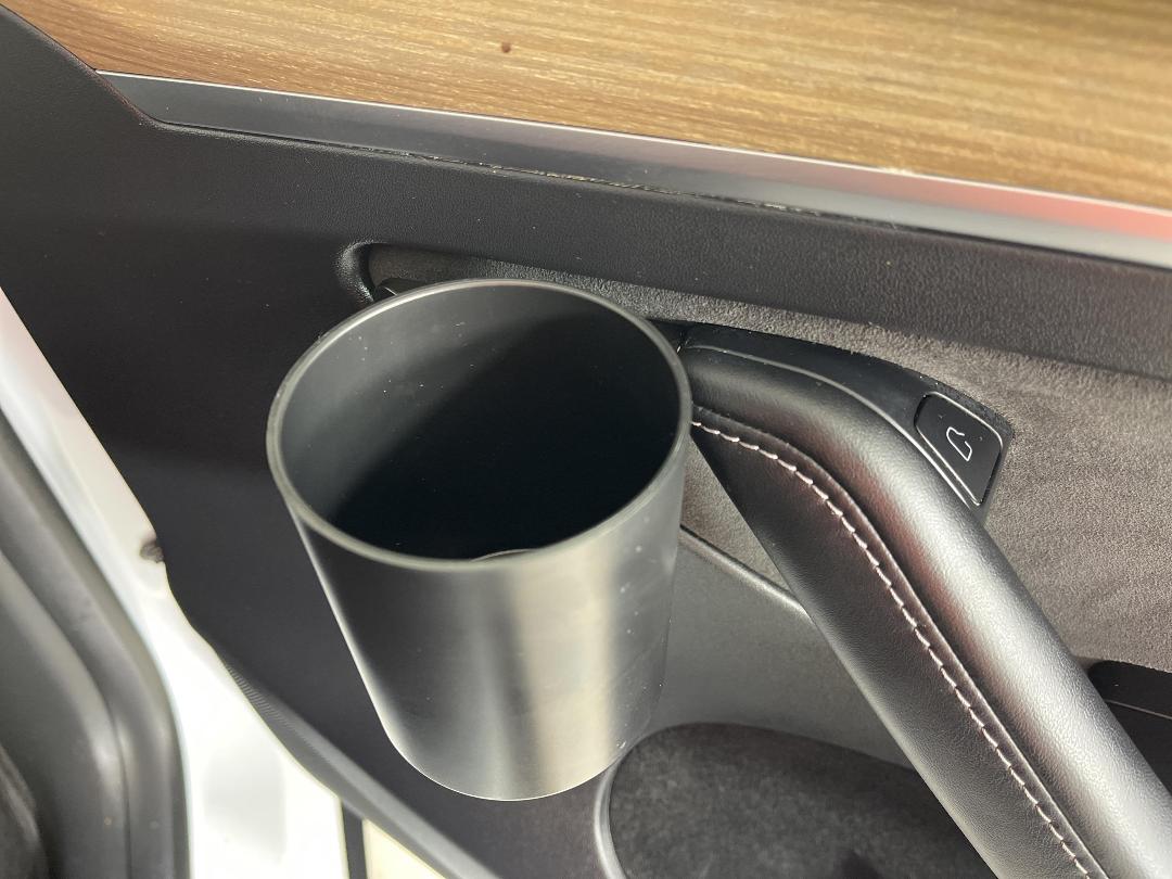 Photo '25' of Tesla Model Y