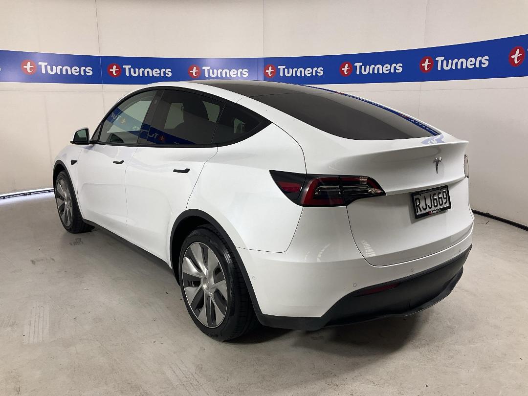 Photo '5' of Tesla Model Y