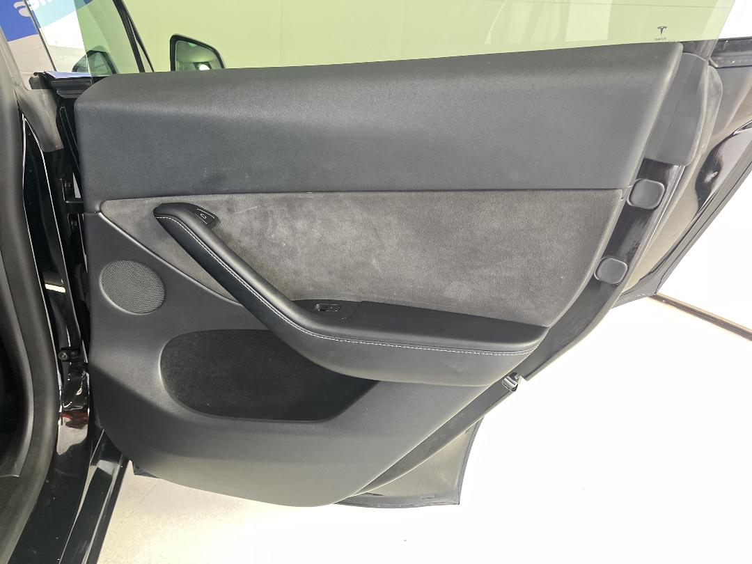 Photo '19' of Tesla Model Y