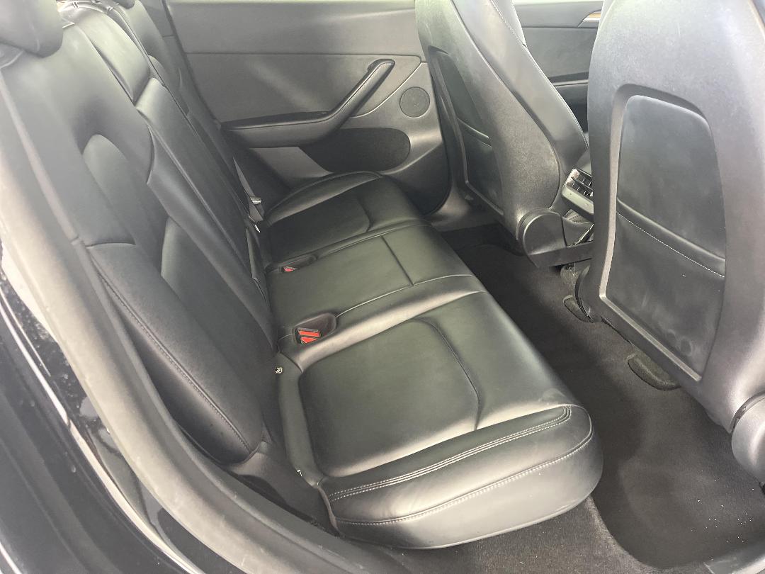 Photo '20' of Tesla Model Y