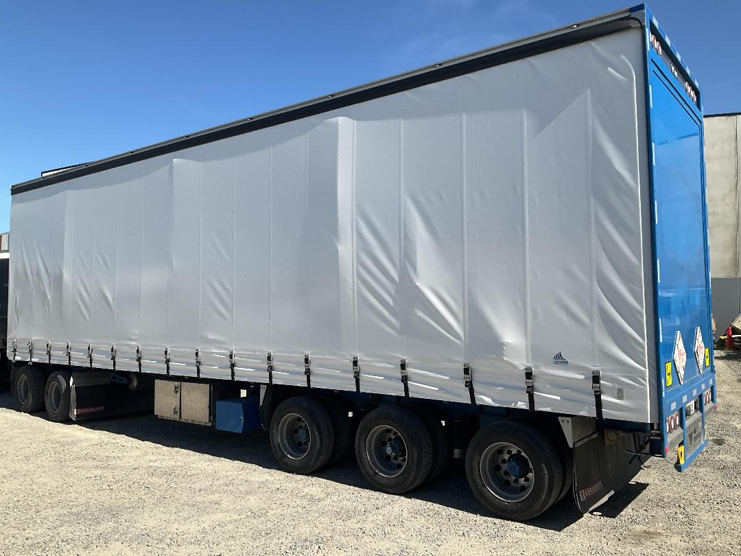 Photo '4' of TMC 5H 4227 Curtainsider Trailer Photo '4' of TMC 5H 4227 Curtainsider Trailer