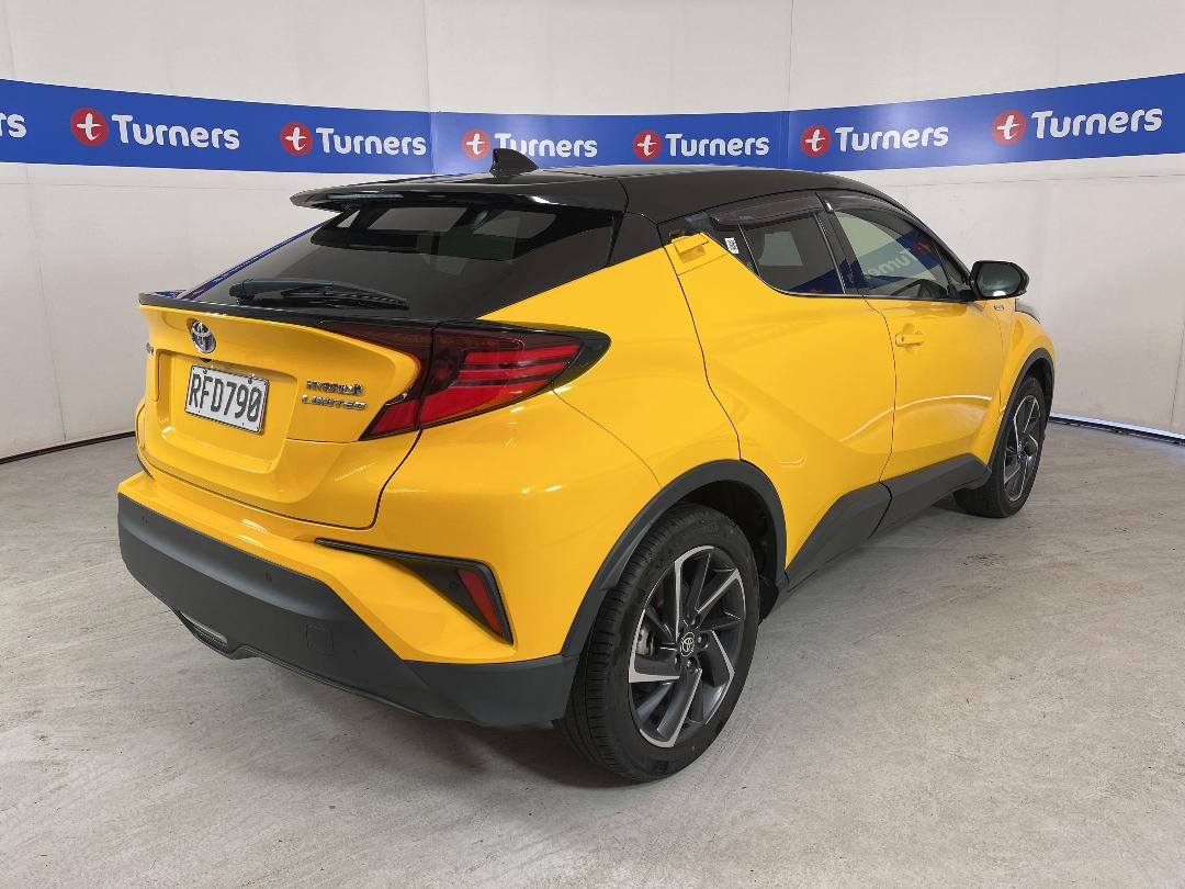 Photo '7' of Toyota C-HR