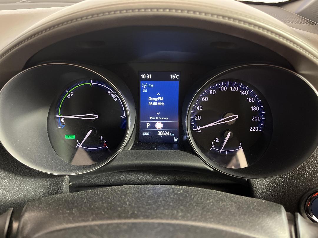 Photo '21' of Toyota C-HR