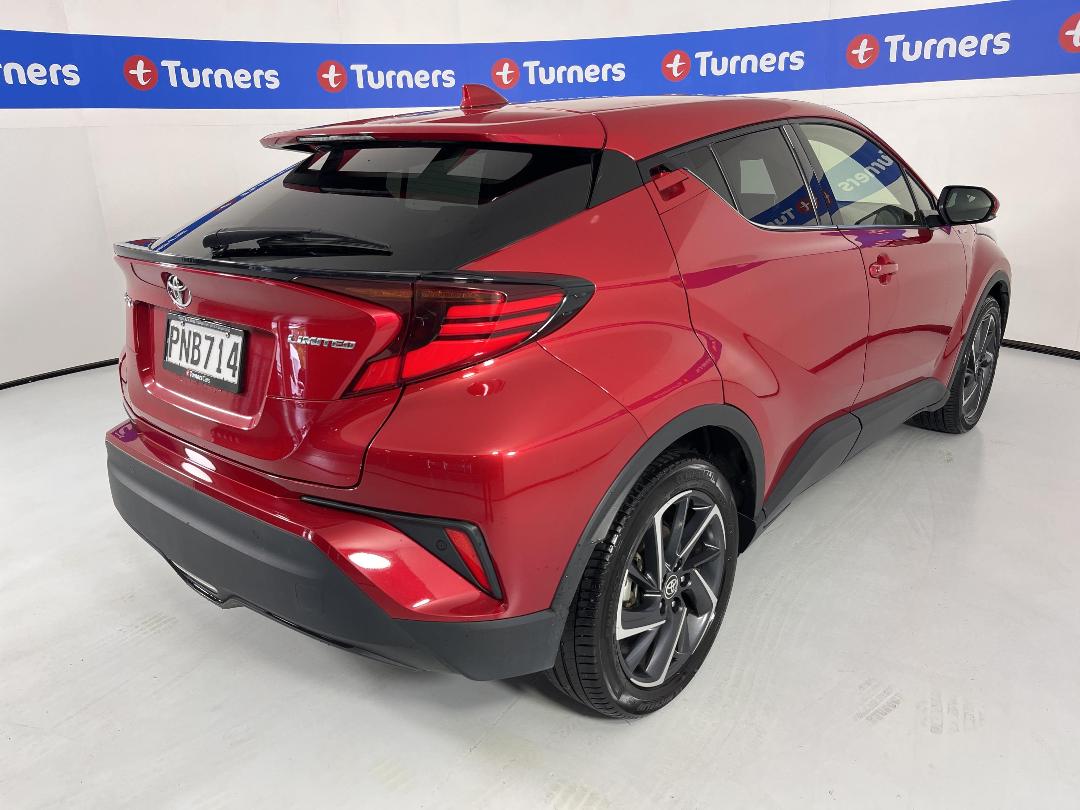 Photo '7' of Toyota C-HR