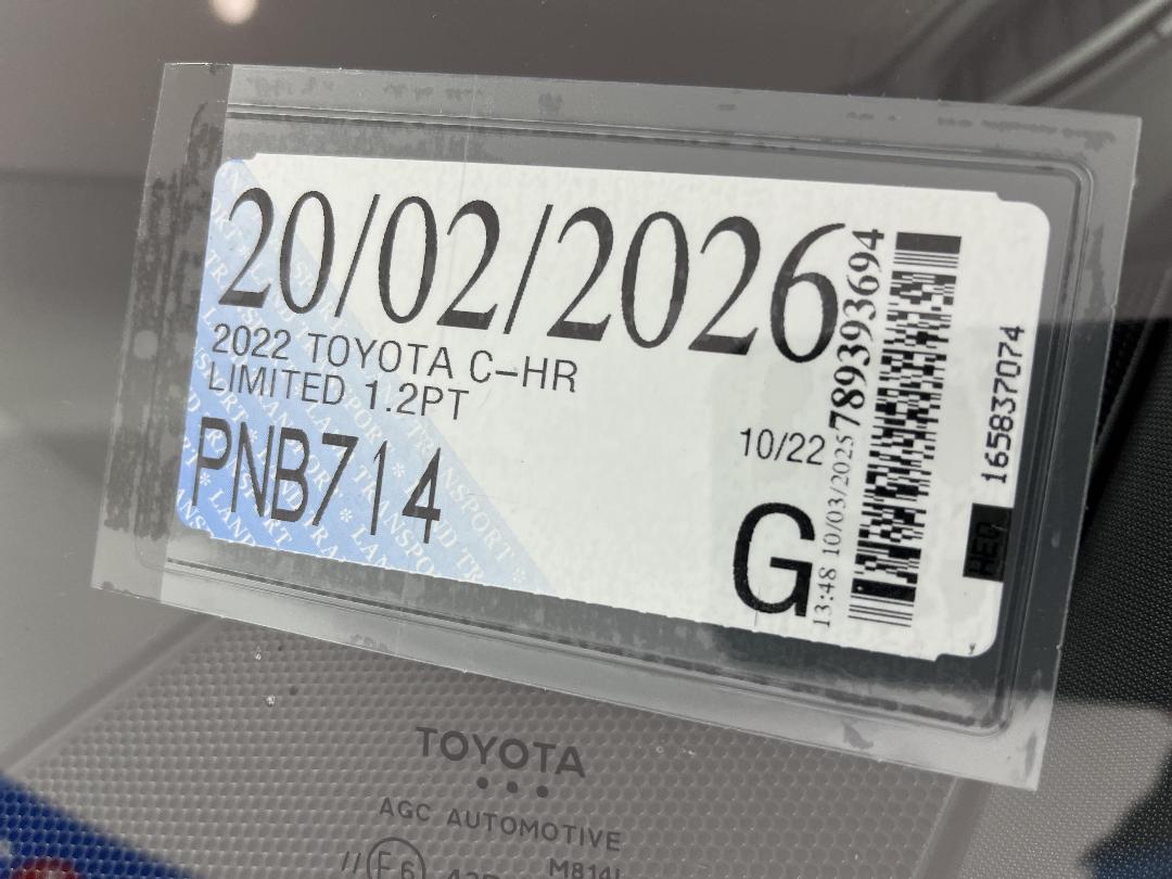 Photo '24' of Toyota C-HR